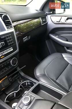 Внедорожник / Кроссовер Mercedes-Benz M-Class 2014 в 