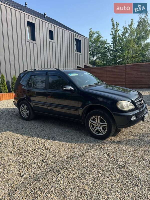 Внедорожник / Кроссовер Mercedes-Benz M-Class 2002 в Ивано-Франковске