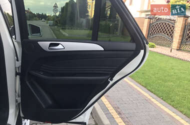 Внедорожник / Кроссовер Mercedes-Benz M-Class 2012 в 
