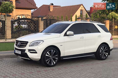Внедорожник / Кроссовер Mercedes-Benz M-Class 2012 в 