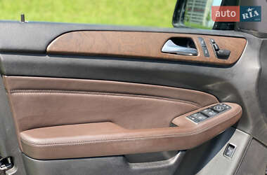 Внедорожник / Кроссовер Mercedes-Benz M-Class 2011 в 
