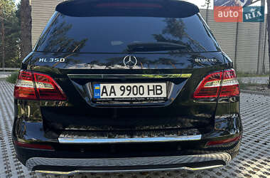 Внедорожник / Кроссовер Mercedes-Benz M-Class 2013 в 