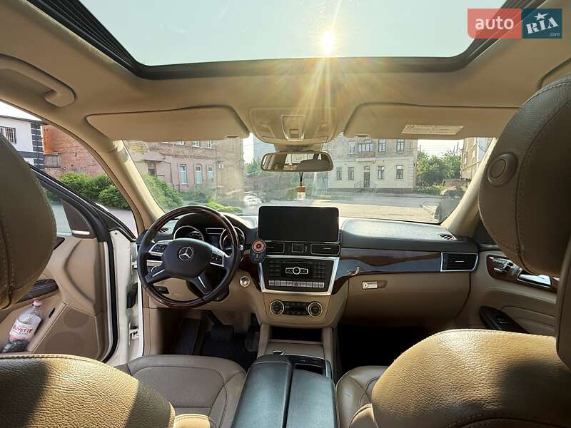 Внедорожник / Кроссовер Mercedes-Benz M-Class 2012 в Бердичеве