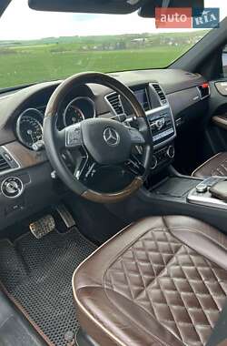 Внедорожник / Кроссовер Mercedes-Benz M-Class 2012 в 
