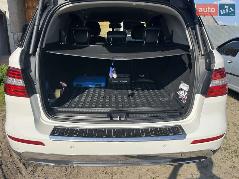 Внедорожник / Кроссовер Mercedes-Benz M-Class 2013 в Камне-Каширском