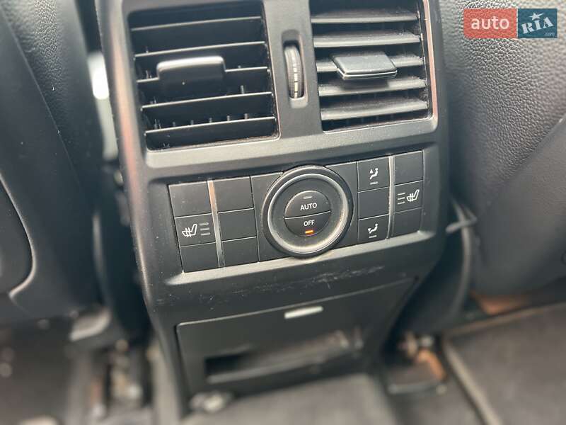 Внедорожник / Кроссовер Mercedes-Benz M-Class 2013 в Киеве