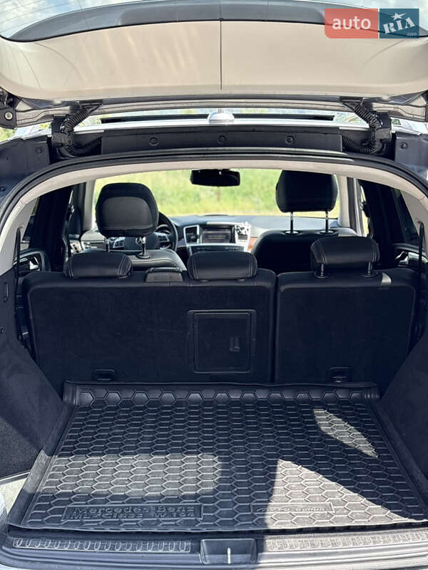 Внедорожник / Кроссовер Mercedes-Benz M-Class 2012 в Виноградове