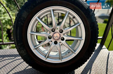 Внедорожник / Кроссовер Mercedes-Benz M-Class 2014 в 