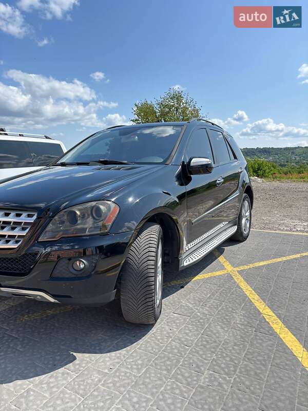 Позашляховик / Кросовер Mercedes-Benz M-Class 2008 в Золочеві