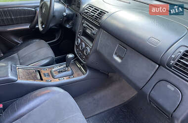Внедорожник / Кроссовер Mercedes-Benz M-Class 2005 в 