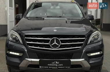 Внедорожник / Кроссовер Mercedes-Benz M-Class 2013 в Луцке