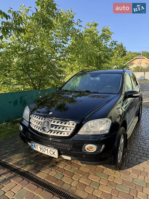 Mercedes-Benz M-Class 2008