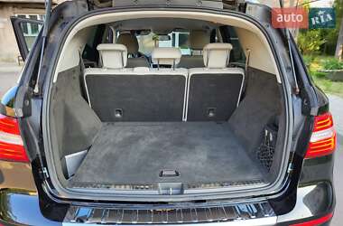 Внедорожник / Кроссовер Mercedes-Benz M-Class 2015 в 