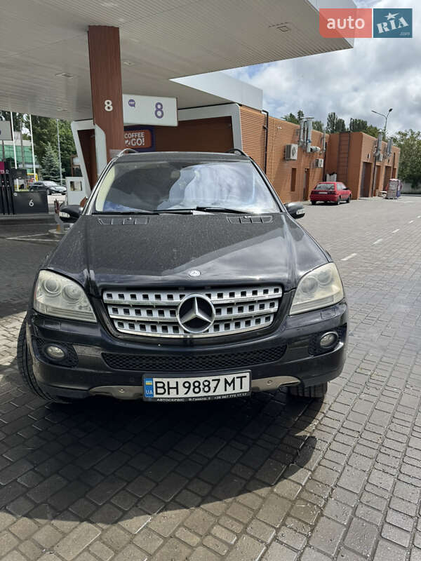 Позашляховик / Кросовер Mercedes-Benz M-Class 2007 в Одесі