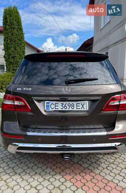 Внедорожник / Кроссовер Mercedes-Benz M-Class 2014 в 