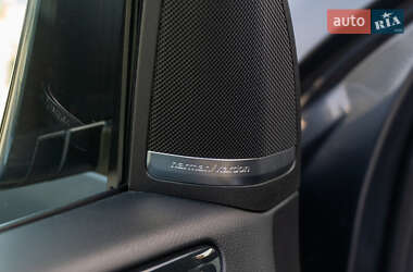 Позашляховик / Кросовер Mercedes-Benz M-Class 2014 в 