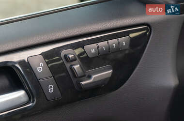 Позашляховик / Кросовер Mercedes-Benz M-Class 2014 в 