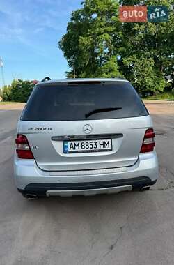 Внедорожник / Кроссовер Mercedes-Benz M-Class 2008 в 