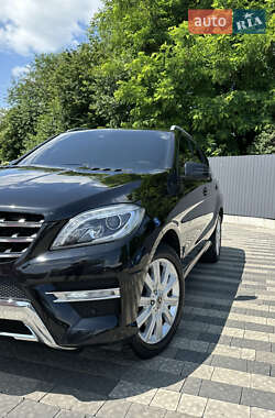 Внедорожник / Кроссовер Mercedes-Benz M-Class 2014 в 