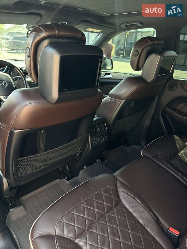 Позашляховик / Кросовер Mercedes-Benz M-Class 2014 в Ужгороді
