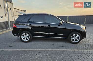Внедорожник / Кроссовер Mercedes-Benz M-Class 2013 в 