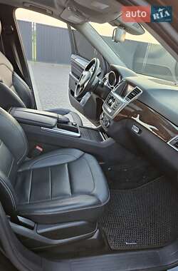 Внедорожник / Кроссовер Mercedes-Benz M-Class 2013 в 