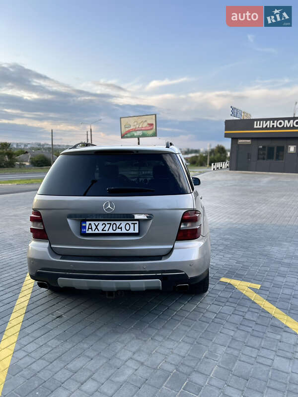 Позашляховик / Кросовер Mercedes-Benz M-Class 2006 в Харкові