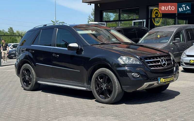 Внедорожник / Кроссовер Mercedes-Benz M-Class 2008 в 