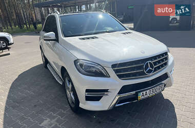 Внедорожник / Кроссовер Mercedes-Benz M-Class 2013 в 