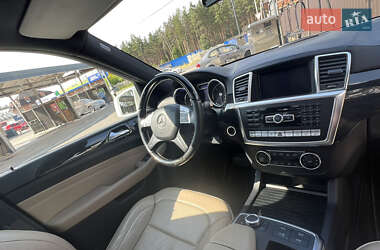 Внедорожник / Кроссовер Mercedes-Benz M-Class 2013 в 
