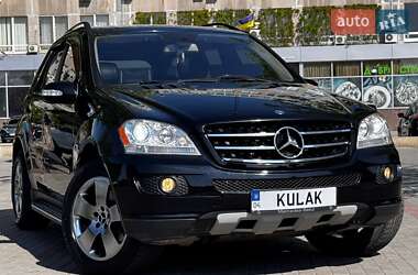 Позашляховик / Кросовер Mercedes-Benz M-Class 2008 в Дніпрі