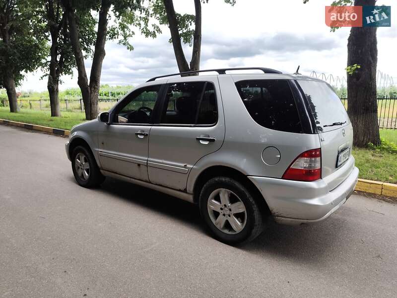 Внедорожник / Кроссовер Mercedes-Benz M-Class 2001 в Киеве
