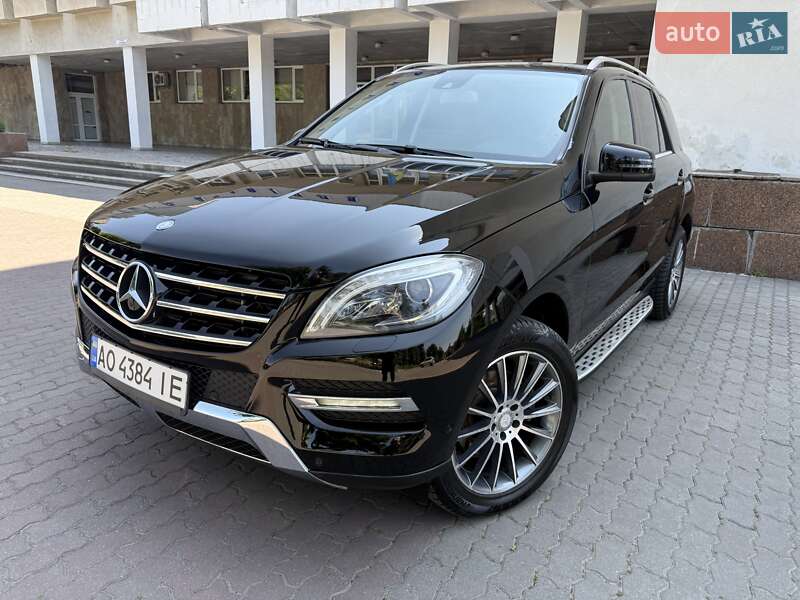 Внедорожник / Кроссовер Mercedes-Benz M-Class 2013 в Ивано-Франковске