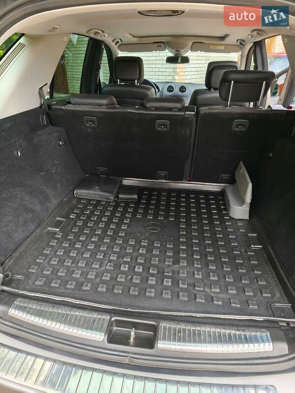 Внедорожник / Кроссовер Mercedes-Benz M-Class 2006 в Киеве