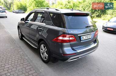 Внедорожник / Кроссовер Mercedes-Benz M-Class 2013 в 