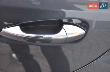 Внедорожник / Кроссовер Mercedes-Benz M-Class 2013 в 