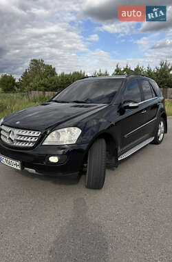 Внедорожник / Кроссовер Mercedes-Benz M-Class 2007 в 