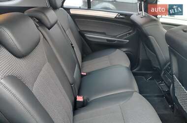 Внедорожник / Кроссовер Mercedes-Benz M-Class 2011 в 