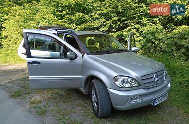 Позашляховик / Кросовер Mercedes-Benz M-Class 2002 в Чернівцях