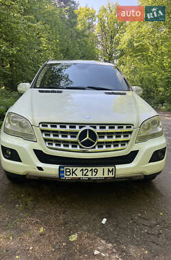 Внедорожник / Кроссовер Mercedes-Benz M-Class 2008 в 