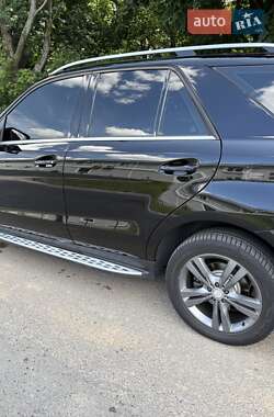 Внедорожник / Кроссовер Mercedes-Benz M-Class 2012 в 