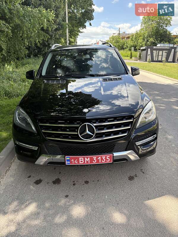Внедорожник / Кроссовер Mercedes-Benz M-Class 2012 в Львове