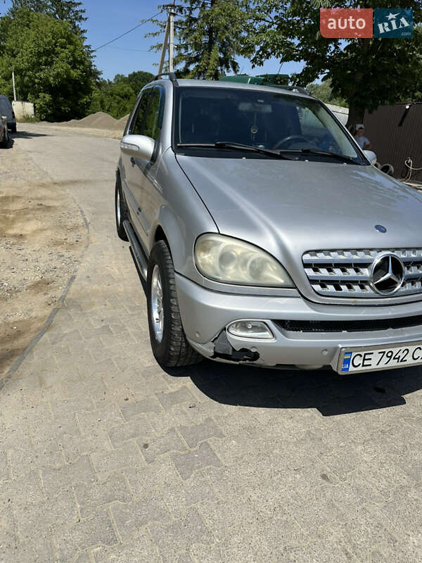 Внедорожник / Кроссовер Mercedes-Benz M-Class 2003 в Черновцах