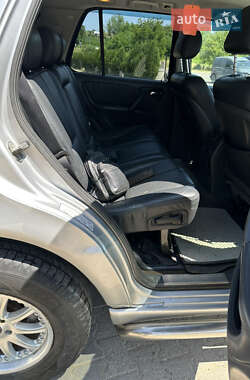 Внедорожник / Кроссовер Mercedes-Benz M-Class 2003 в 