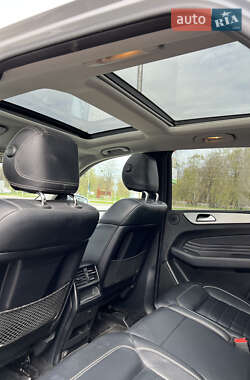 Внедорожник / Кроссовер Mercedes-Benz M-Class 2011 в 