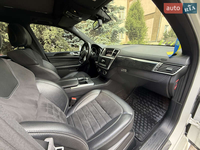 Позашляховик / Кросовер Mercedes-Benz M-Class 2012 в Ніжині