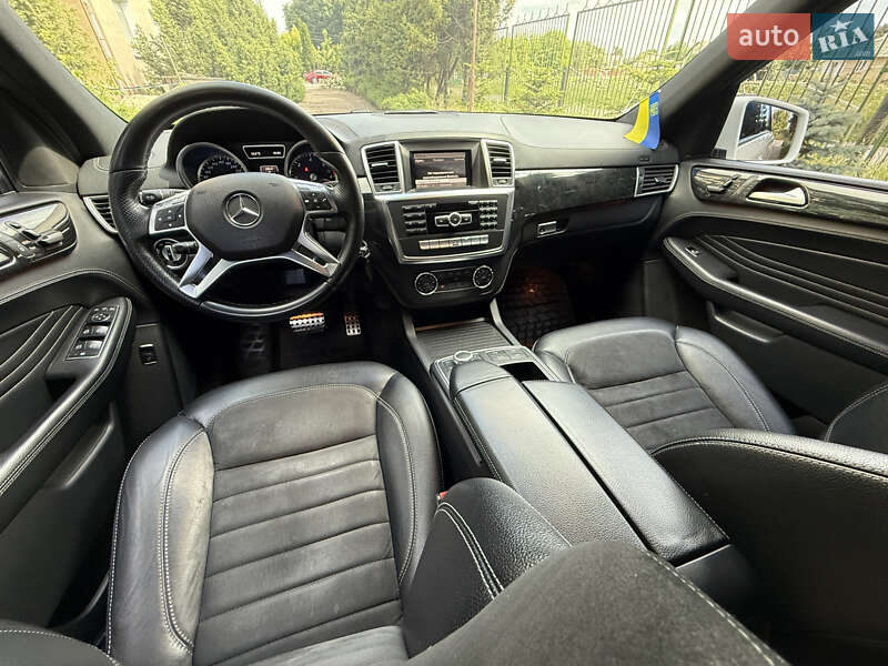 Позашляховик / Кросовер Mercedes-Benz M-Class 2012 в Ніжині