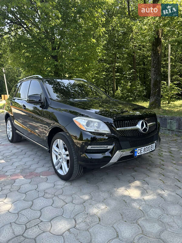 Внедорожник / Кроссовер Mercedes-Benz M-Class 2013 в 