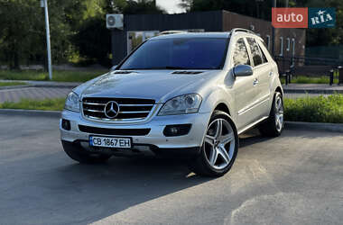 Внедорожник / Кроссовер Mercedes-Benz M-Class 2005 в Чернигове