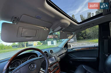 Внедорожник / Кроссовер Mercedes-Benz M-Class 2005 в 